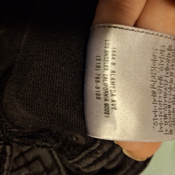 Guess Jeans 1981 Black Stretch Jeans. - Picture 6 of 11